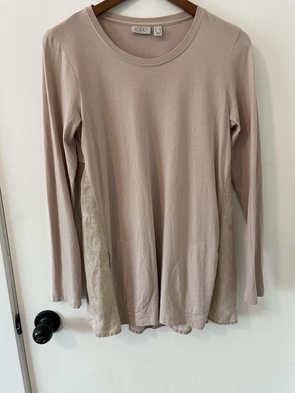 LOGO by Lori Goldstein Lagenlook Tunic Top Embroidered Back Panel Beige Small 36